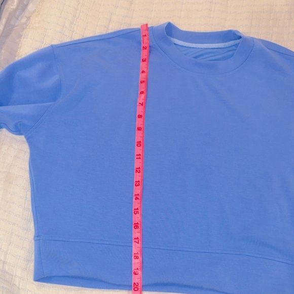 Lululemon Perfectly Oversized Cropped Crew Softstreme pool party waterdrop ? 8 - Picture 5 of 6